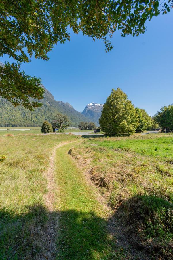 Eglinton Valley Camp Te Anau Downs Ngoại thất bức ảnh